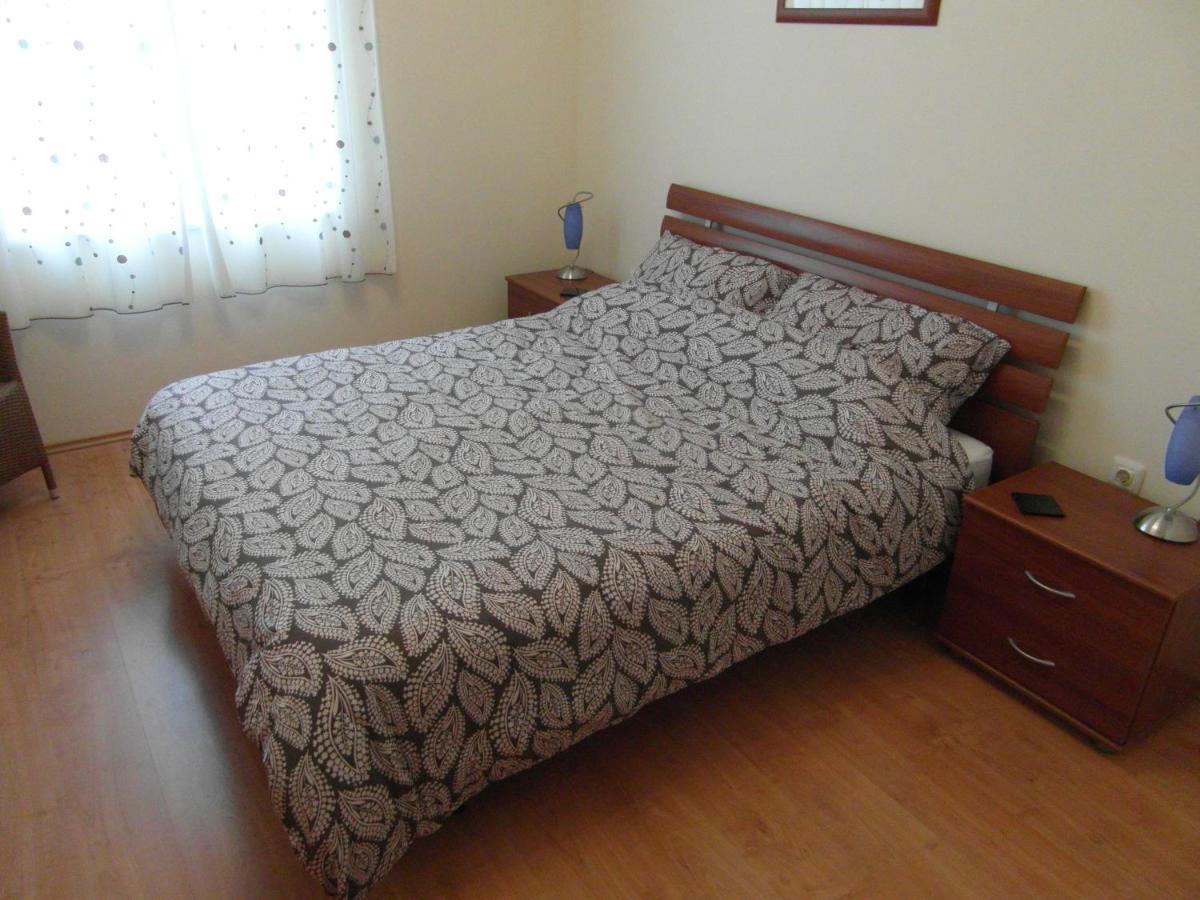 Bentley - Sea-View - 2 Bedroom Apartment Premantura Luaran gambar