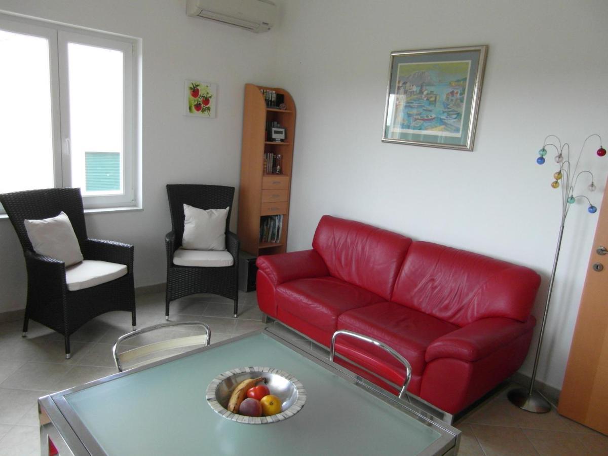 Bentley - Sea-View - 2 Bedroom Apartment Premantura Luaran gambar