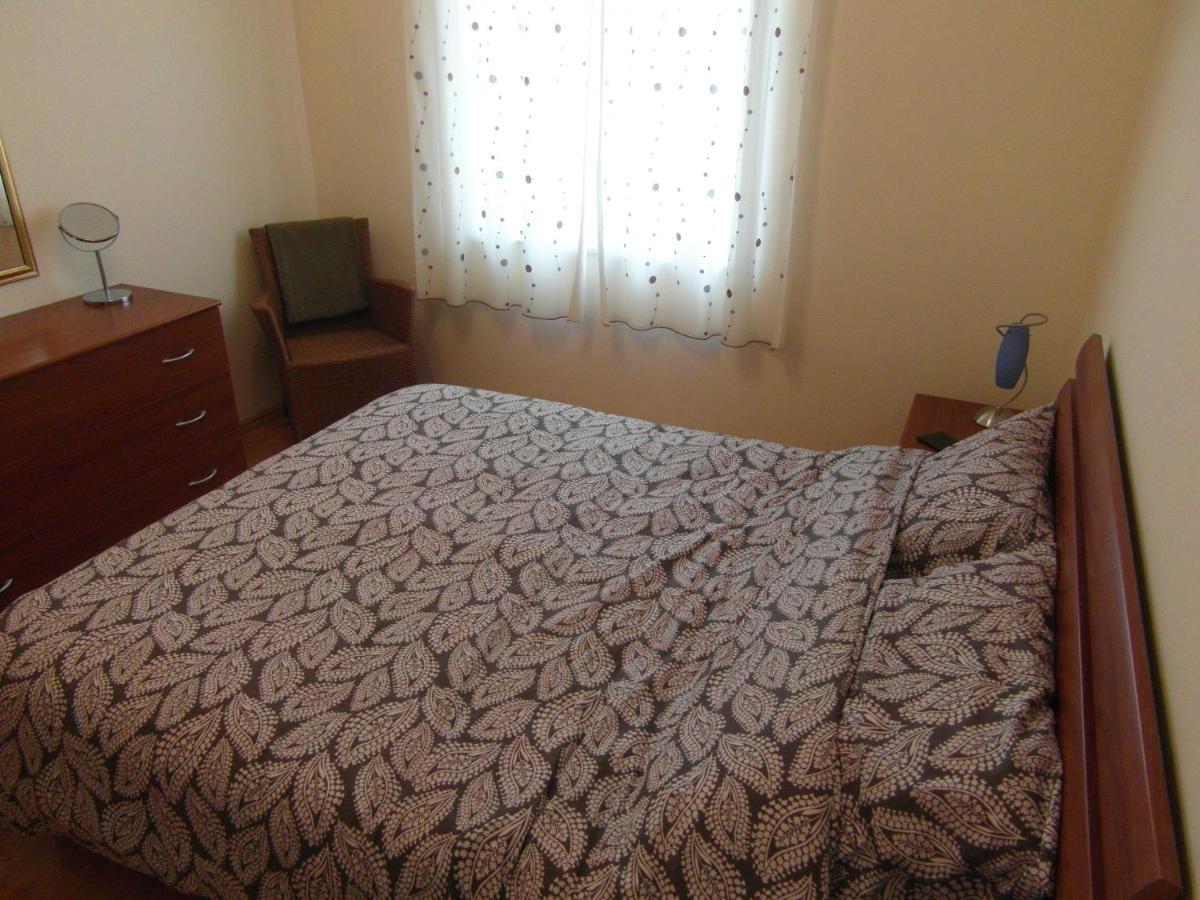 Bentley - Sea-View - 2 Bedroom Apartment Premantura Luaran gambar