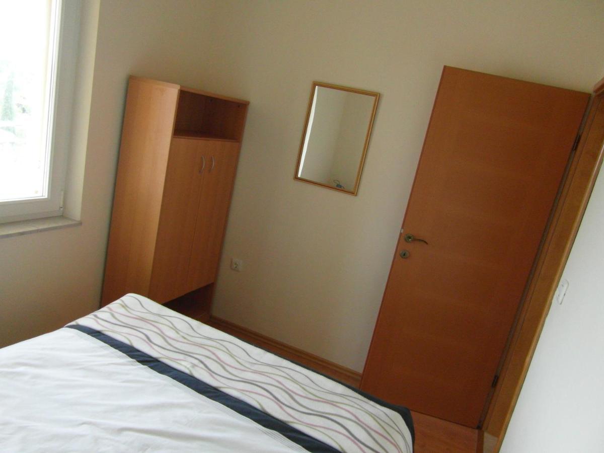 Bentley - Sea-View - 2 Bedroom Apartment Premantura Luaran gambar