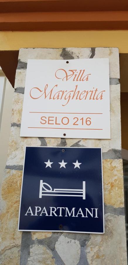 Bentley - Sea-View - 2 Bedroom Apartment Premantura Luaran gambar